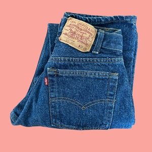 Vintage 501 Levi’s 28X34 fit like 23–24